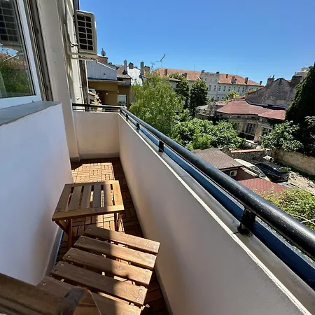 M9 Apartament Warna